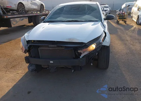 2022 Kia Forte Gt-Line z USA, uszkodzony, nr VIN 3KPF54AD7NE437805